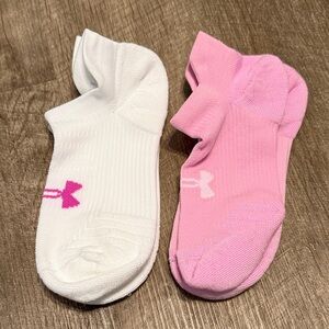 Under Armor White and Pink Ankle Socks 2 pair